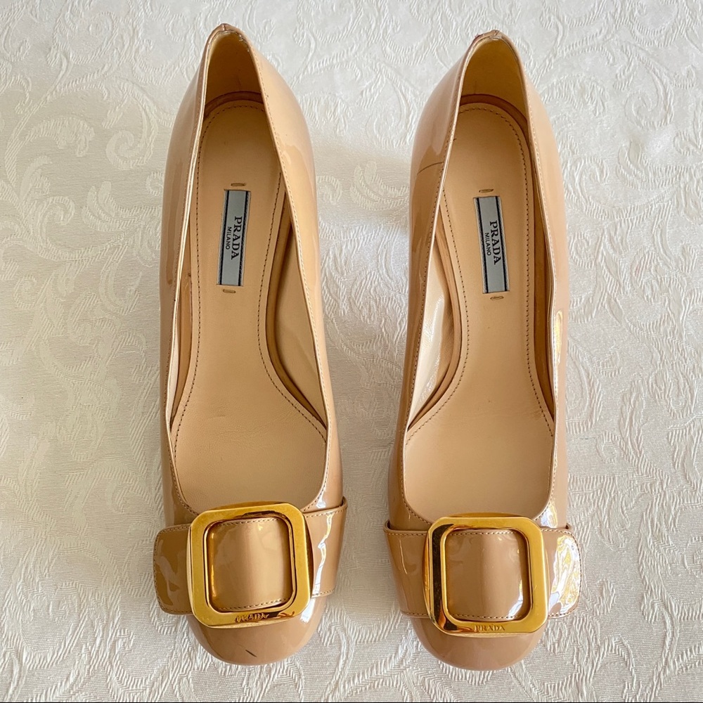 Prada nude patent leather buckle pumps